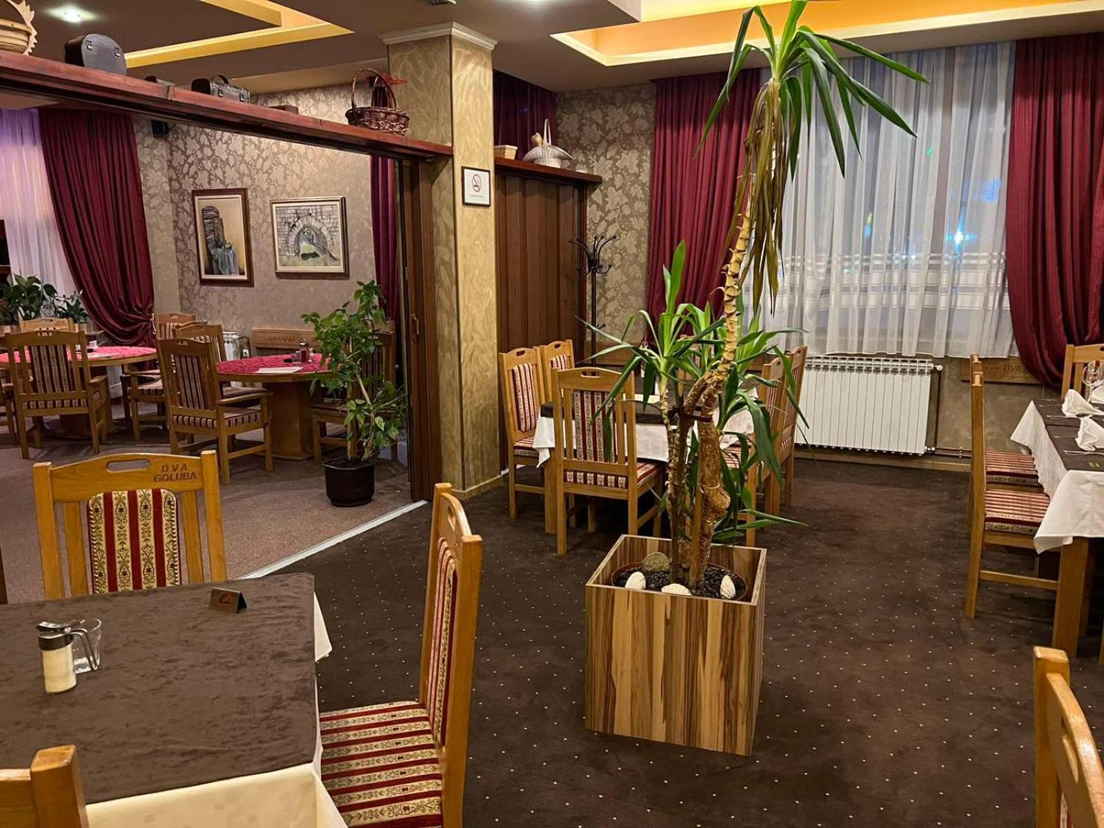 Hotel Dva Goluba Pale Esterno foto