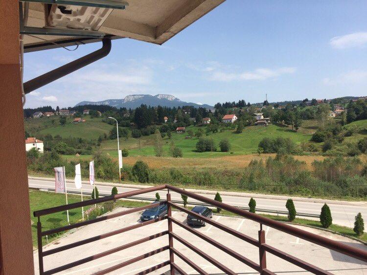 Hotel Dva Goluba Pale Esterno foto