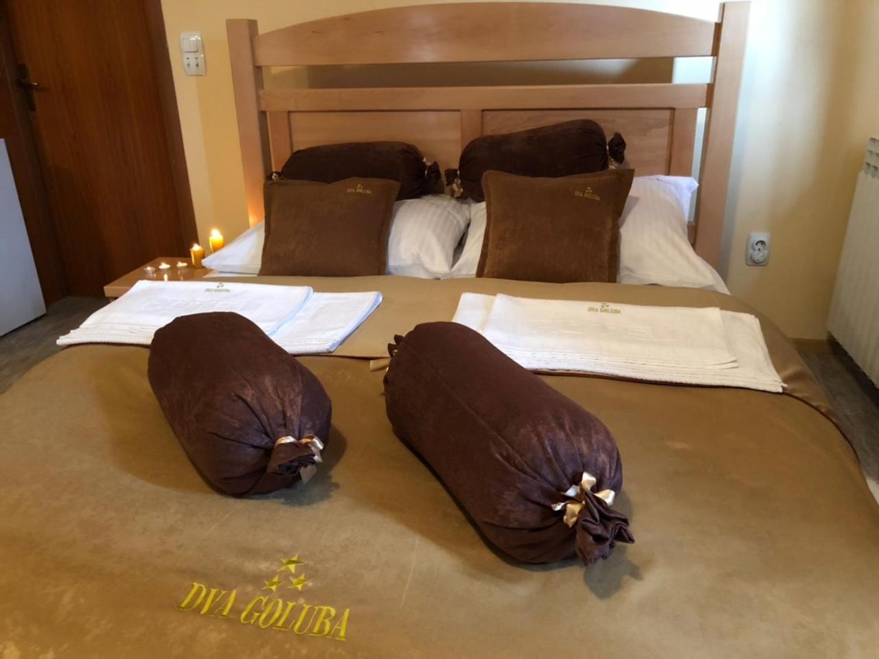 Hotel Dva Goluba Pale Esterno foto